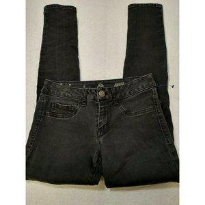 American Heritage Womens Black Flat Front Pocket